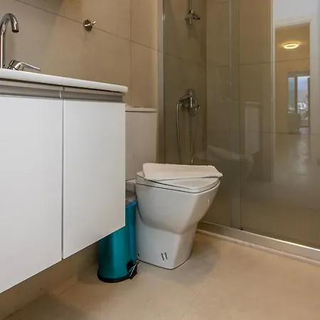 Vila House Sea View Tuerkbuekue *