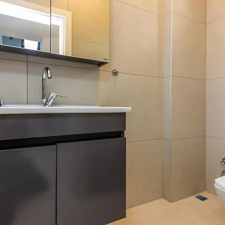 House Sea View Tuerkbuekue 博德鲁姆